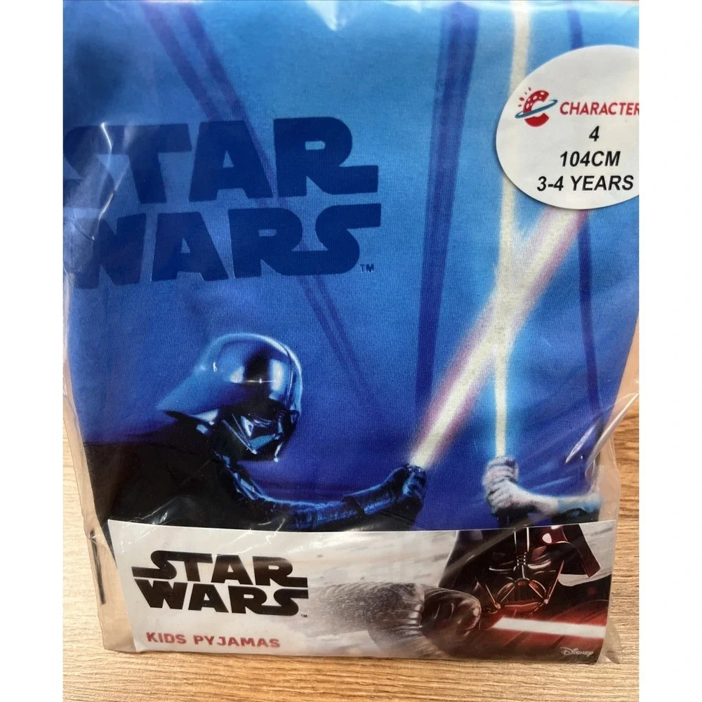 Star Wars‎ Lightsabers Kids 2 Piece Pajamas Set Size 4 Luke & Darth Vader NEW